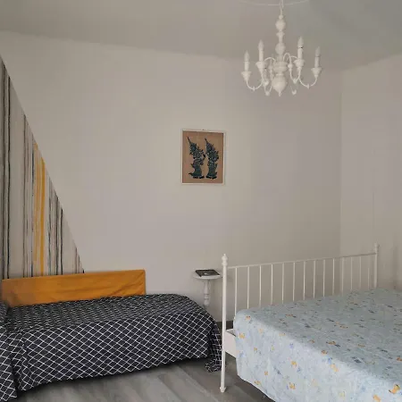 Casagnese Apartment *